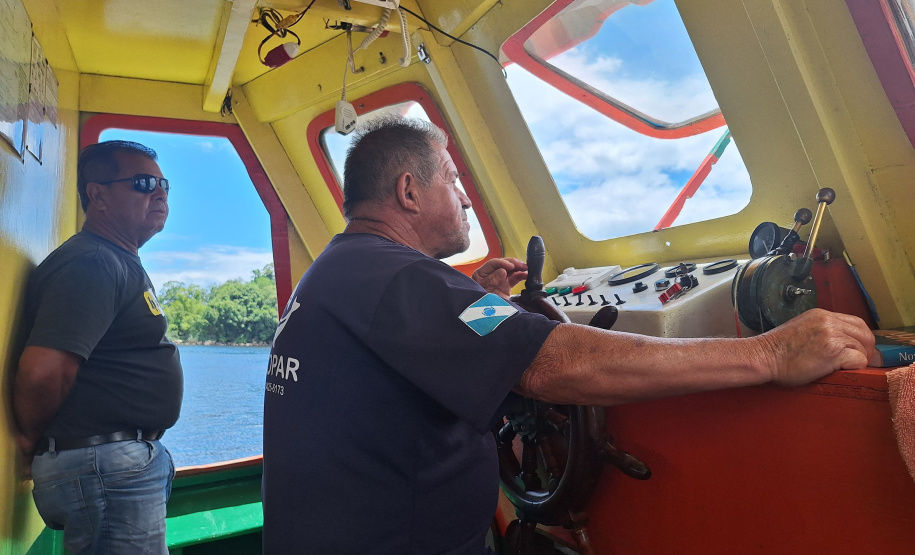 Baía dos Golfinhos: passeio é um dos favoritos dos turistas que descem do navio de cruzeiro em Paranaguá