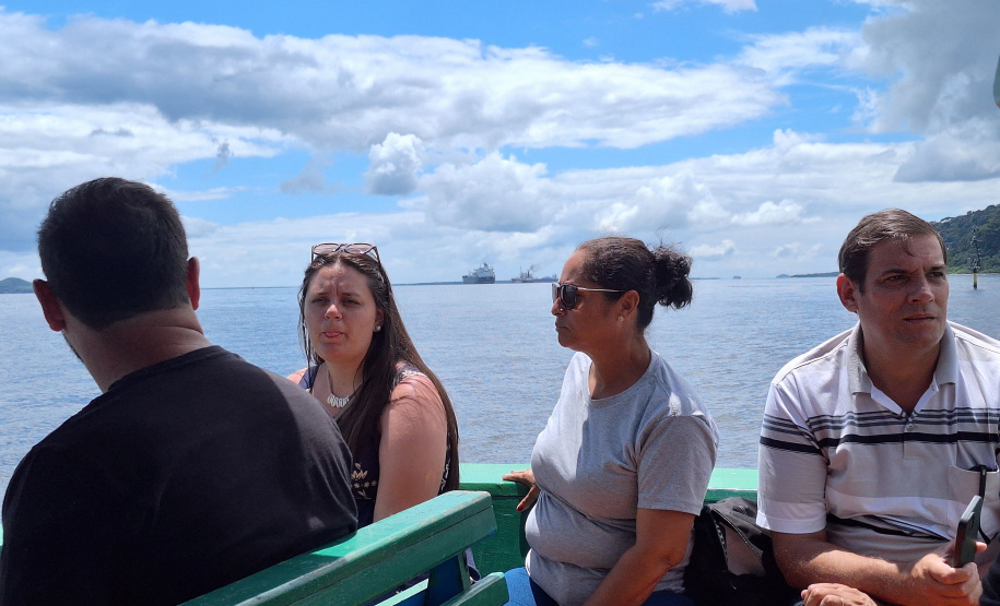 Baía dos Golfinhos: passeio é um dos favoritos dos turistas que descem do navio de cruzeiro em Paranaguá