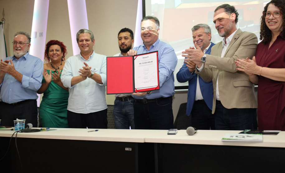 Governo do Estado autoriza ordem de serviço de R$ 19 milhões para retomada do Bloco Industrial do Hospital Universitário