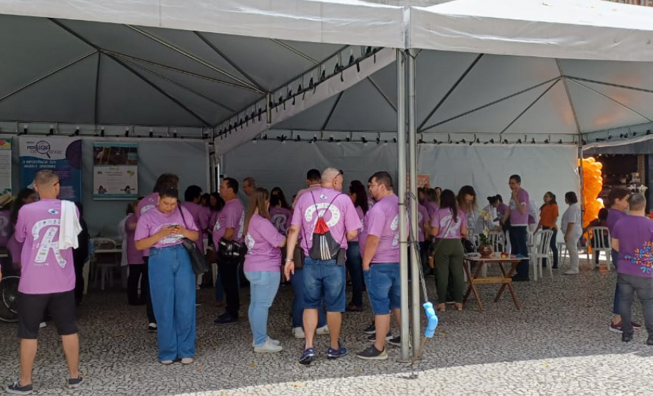 Caminhada marca início do Fevereiro Lilás, mês de conscientização sobre doenças raras