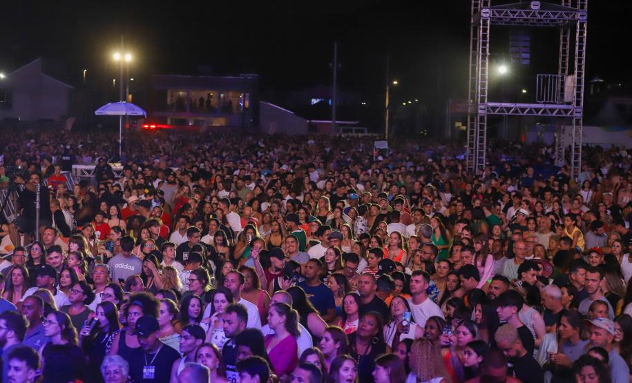 Pericles Pontal do Parana - Verao Maior Parana
