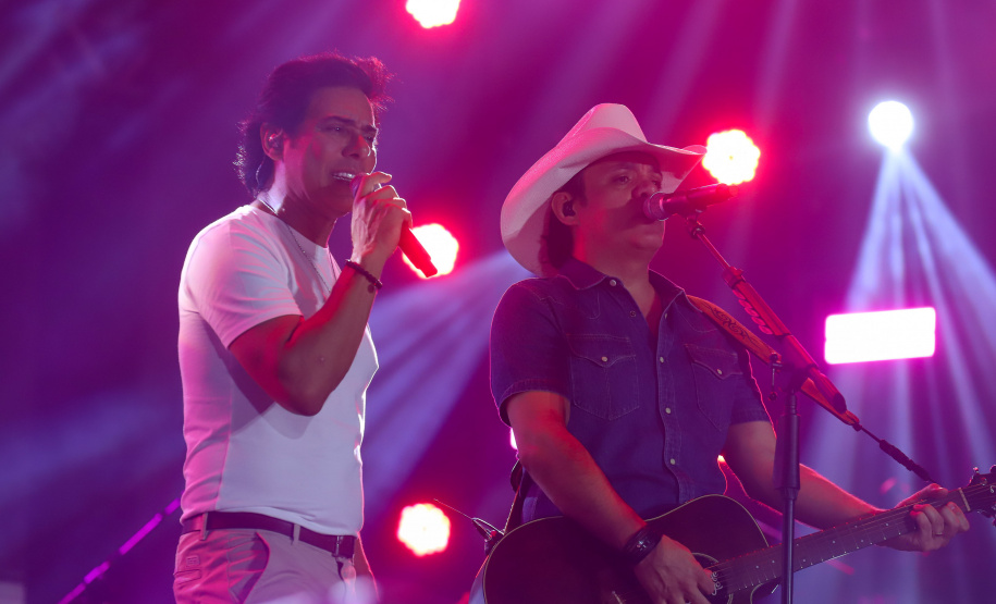 Guilherme e Santiago