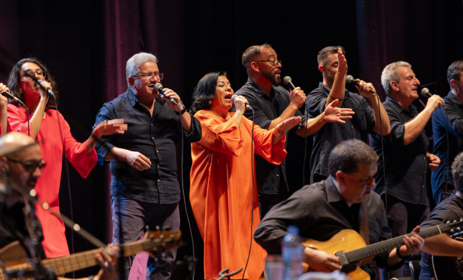 CORAL SANEPAR COMEMORAÇÃO 62 ANOS