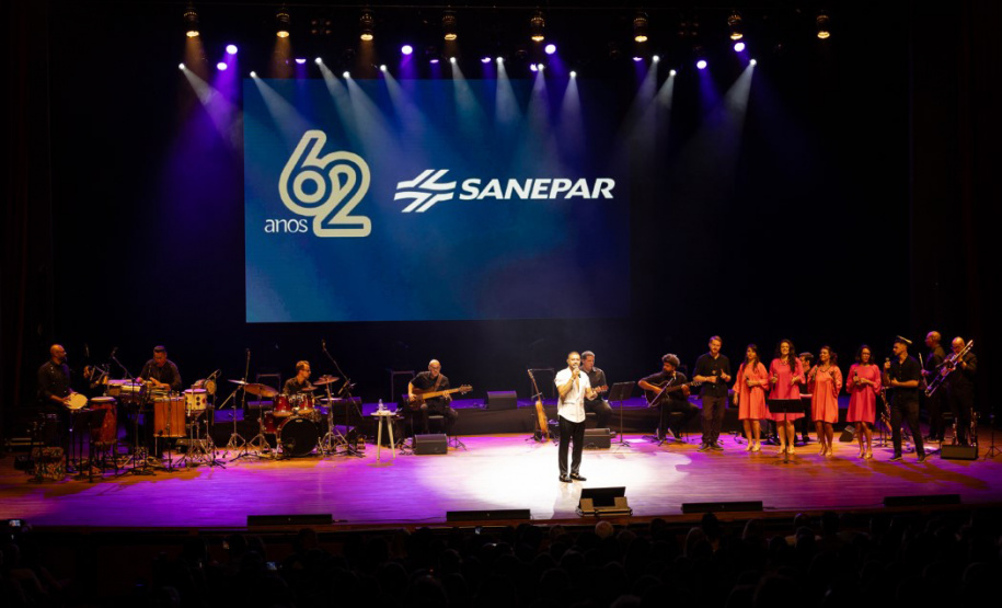 CORAL SANEPAR COMEMORAÇÃO 62 ANOS