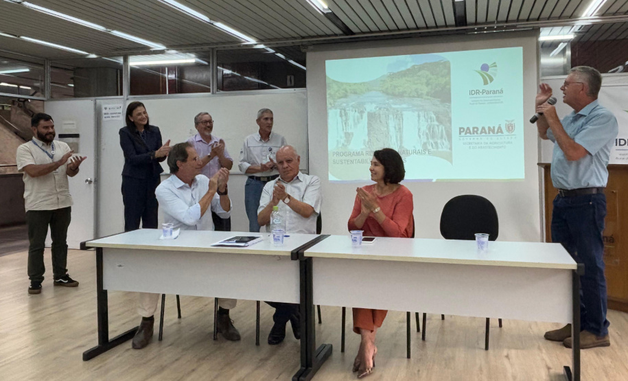 IDR OFICIALIZA TERMO COOPERAÇÃO SANEPAR