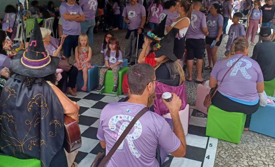 Caminhada marca início do Fevereiro Lilás, mês de conscientização sobre doenças raras