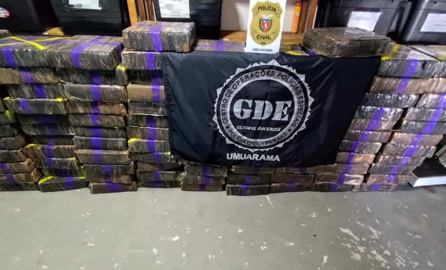 Primeira grande apreensão do ano: PCPR localiza 1,1 tonelada de maconha em Umuarama