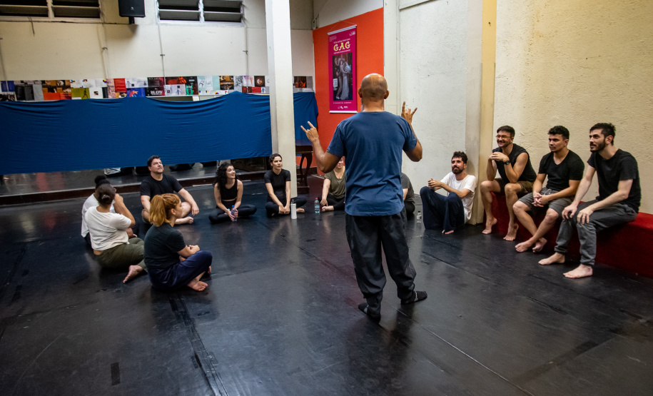 ENSAIO PEÇA TEATRO GUAÍRA