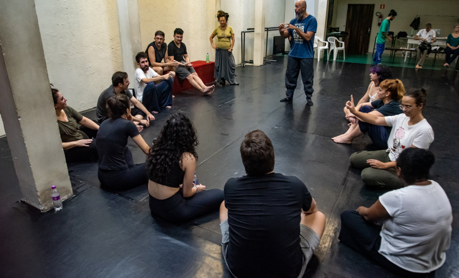 ENSAIO PEÇA TEATRO GUAÍRA