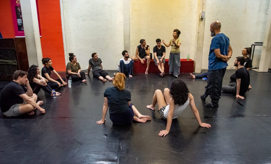 ENSAIO PEÇA TEATRO GUAÍRA