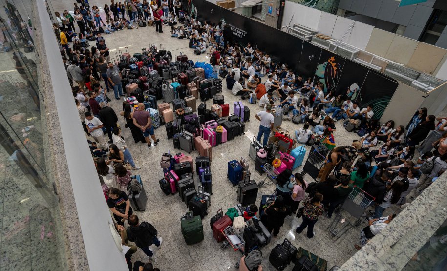 GANHANDO O MUNDO AEROPORTO