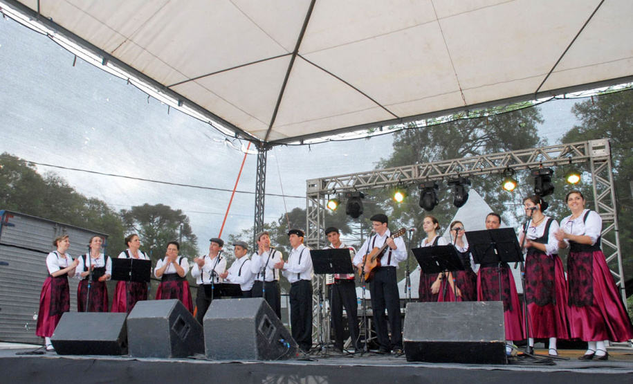 Cultura, gastronomia, carnaval e shows movimentam o calendário turístico de fevereiro no Paraná