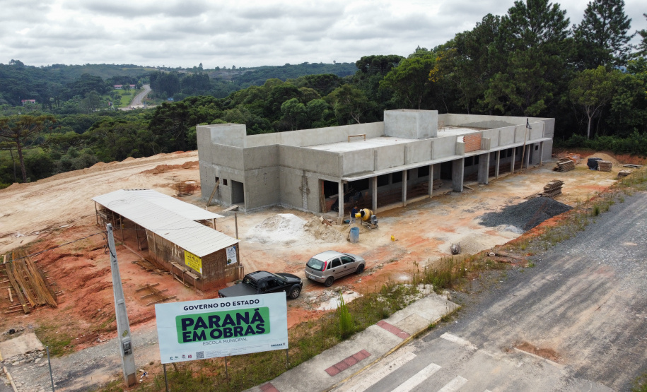 -Escola, estradas e pavimentações: Estado tem mais de R$ 29,5 milhões em obras em execução em Piên