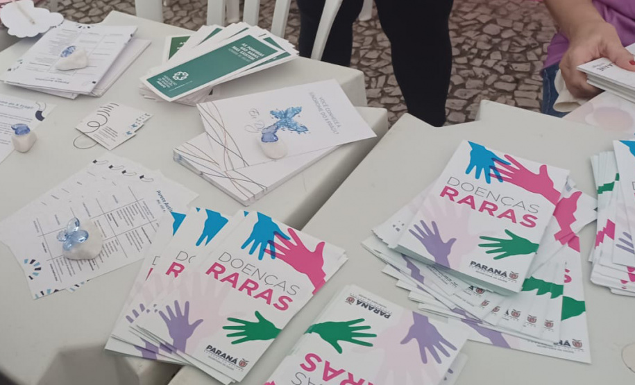 Caminhada marca início do Fevereiro Lilás, mês de conscientização sobre doenças raras