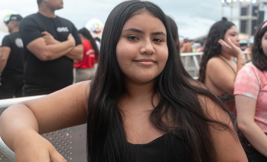 Matinhos, 31 de janeiro de 2025 - Fãs de Luan Santana chegam um dia antes do show em Caiobá.