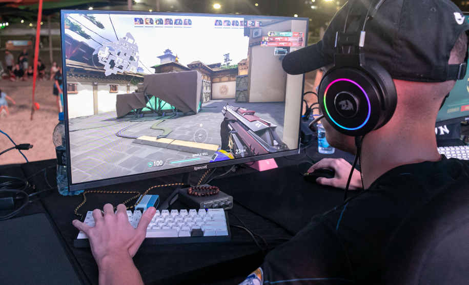 Circuito Paraná Futevôlei e final do Torneio PGT movimentam final de semana em Matinhos