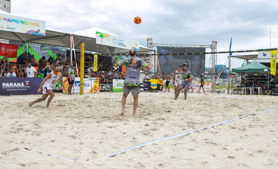 Circuito Paraná Futevôlei e final do Torneio PGT movimentam final de semana em Matinhos