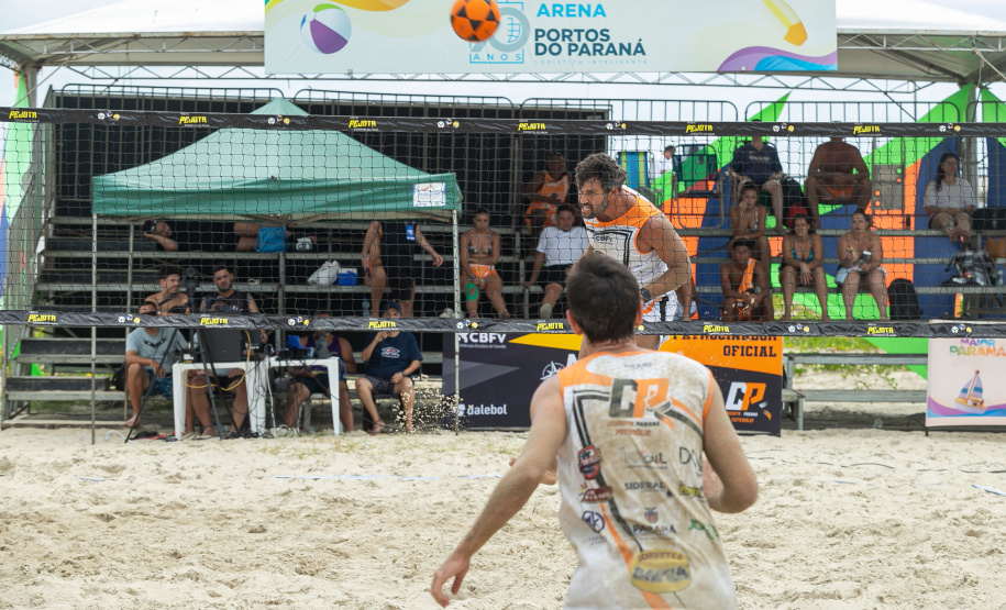 Circuito Paraná Futevôlei e final do Torneio PGT movimentam final de semana em Matinhos