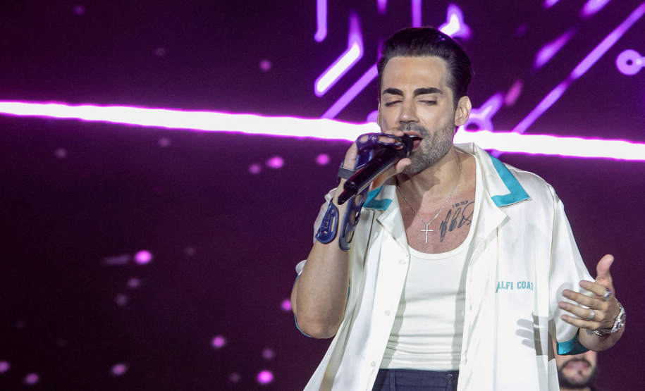 Shows das duplas João Haroldo & Betinho e Guilherme & Benuto no Centro Eventos Marisol