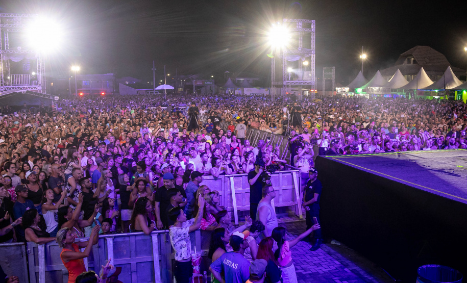 Shows das duplas João Haroldo & Betinho e Guilherme & Benuto no Centro Eventos Marisol