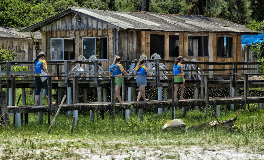 IAT EDUCAÇÃO AMBIENTAL ILHA DO MEL