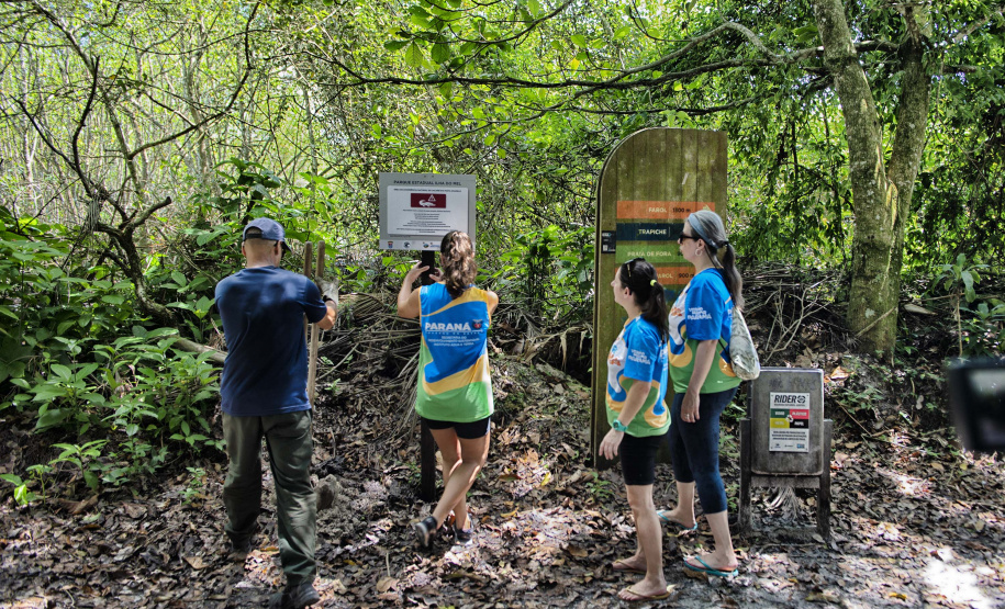 IAT EDUCAÇÃO AMBIENTAL ILHA DO MEL