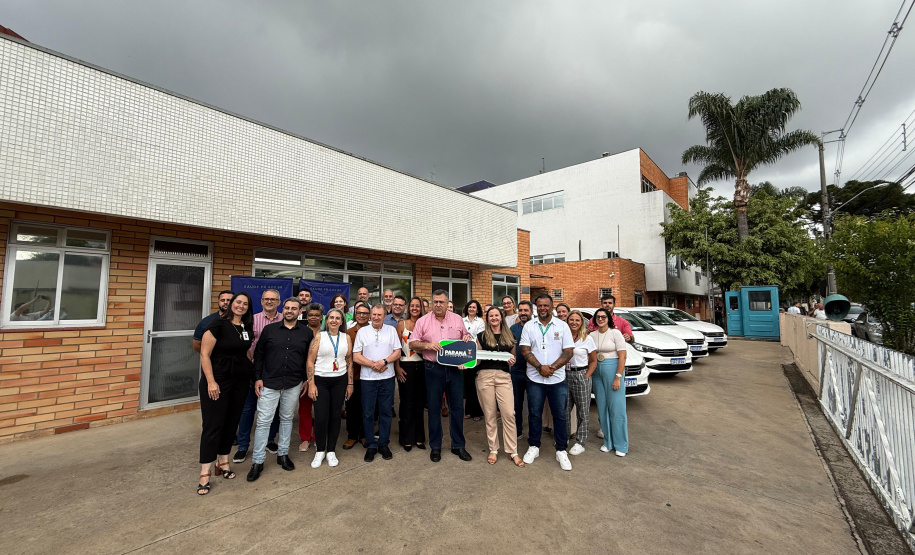 SESA ENTREGA 10 NOVOS VEÍCULOS HEMORREDE