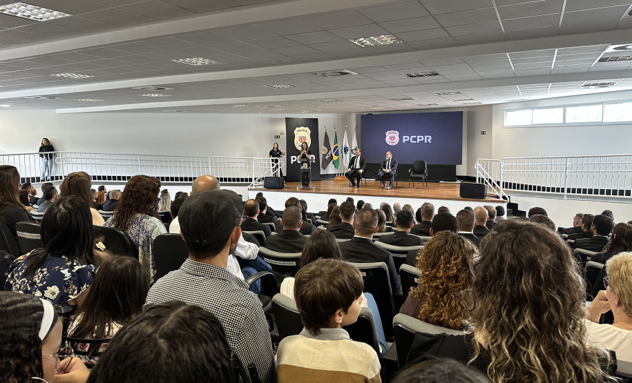 PCPR NOVOS POLICIAIS TOMAM POSSE