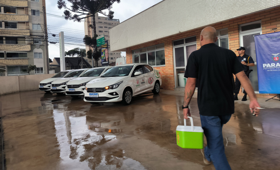 SESA ENTREGA 10 NOVOS VEÍCULOS HEMORREDE