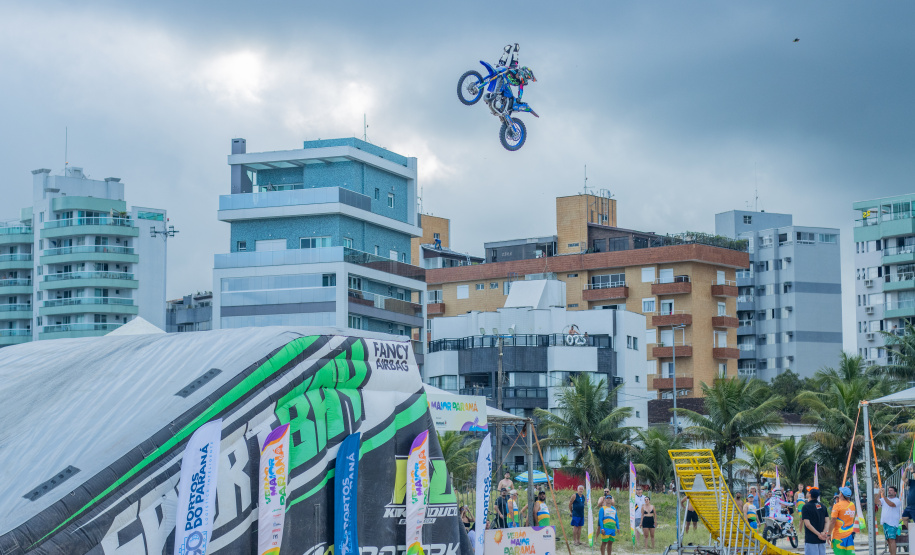 Manobras radicais e vibração no Litoral: Verão Maior Paraná acelera em 2025