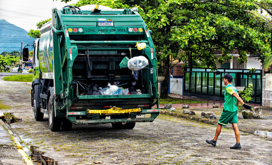 IAT reforçou o trabalho de coleta de resíduos sólidos nos sete municípios do Litoral do Paraná.