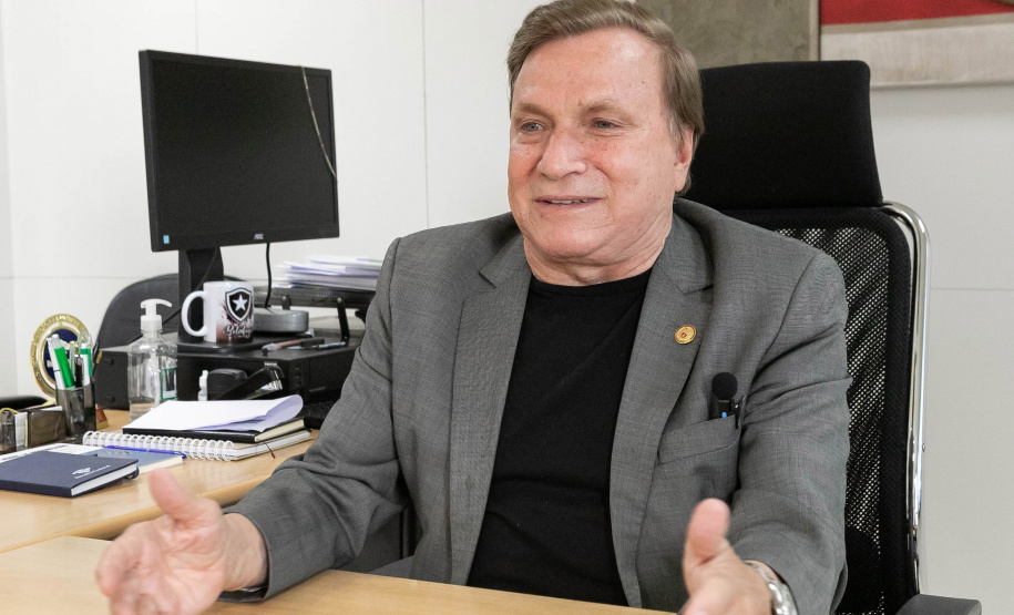 Secretário Mauro Moraes