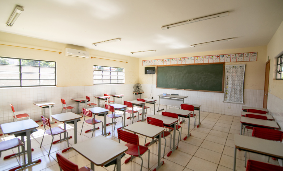 Copel visita escolas públicas para identificar oportunidades de economia