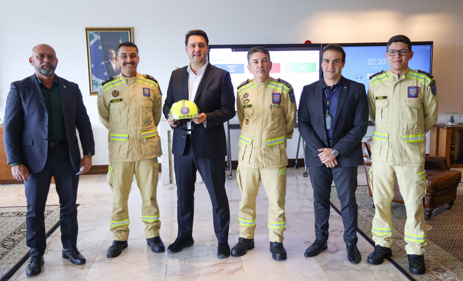 CONCURSO PMPR E BOMBEIROS