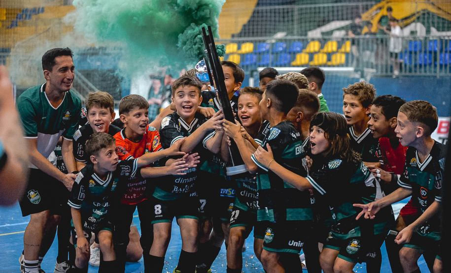 Entidades de 25 cidades vão receber prêmios de R$ 5 mil do Nota Paraná