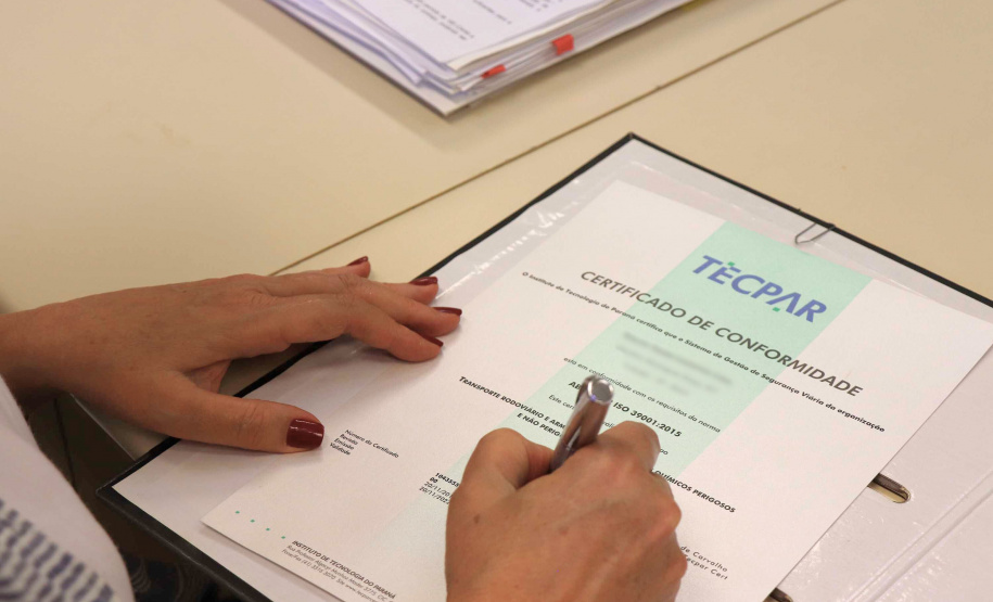Tecpar é acreditado pelo Inmetro para emitir certificação de saúde e segurança do trabalho
