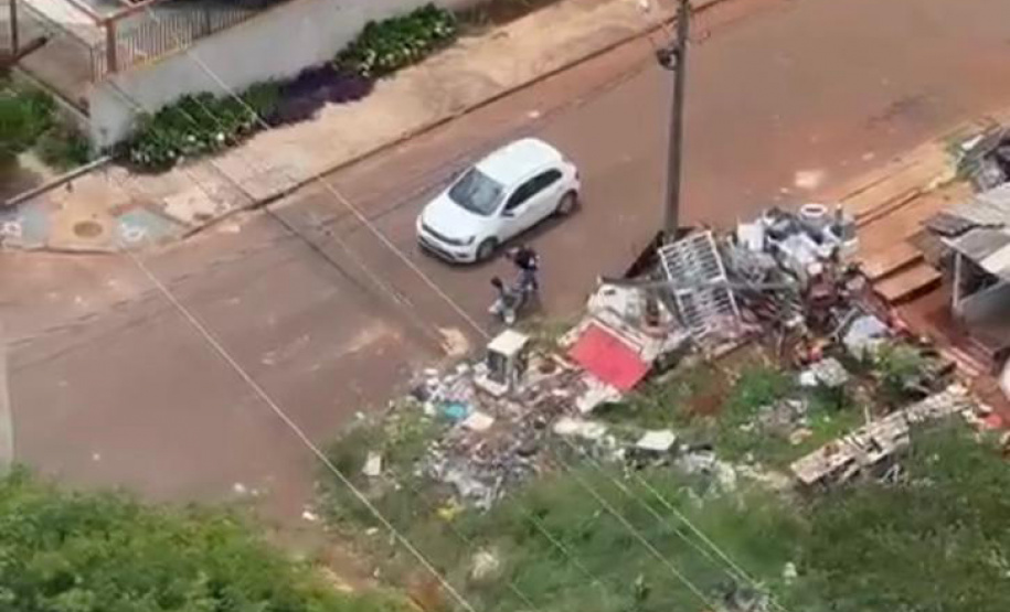 PMPR HELICÓPTERO AUXILIA PRISÃO SUSPEITOS