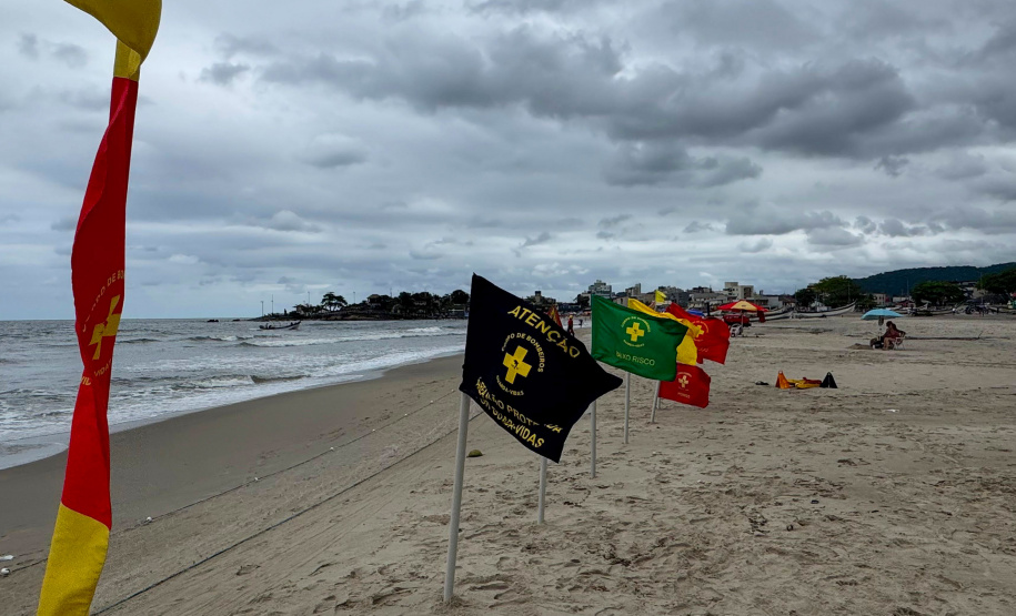 SINALIZAÇÃO BANDEIRAS BOMBEIROS