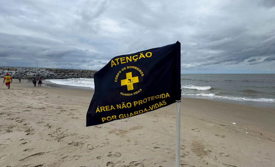 SINALIZAÇÃO BANDEIRAS BOMBEIROS