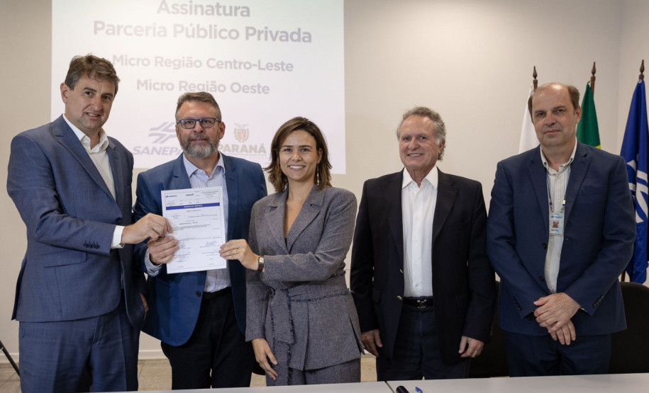 SANEPAR ASSINATURA PARCERIA PÚBLICO PRIVADA