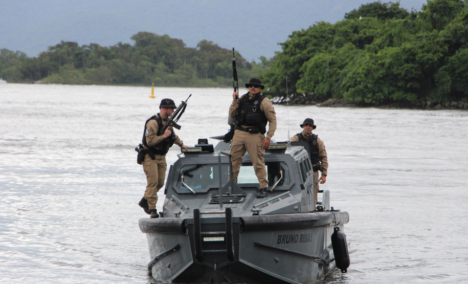 PCPR Operação Integrada reforça segurança na travessia de Guaratuba