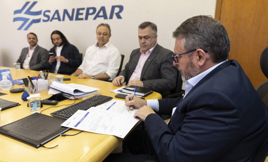 SANEPAR OBRAS APUCARANA