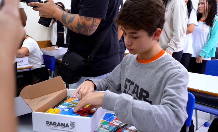 KIT VOLTA AS AULAS MATERIAL E PERSONAGENS