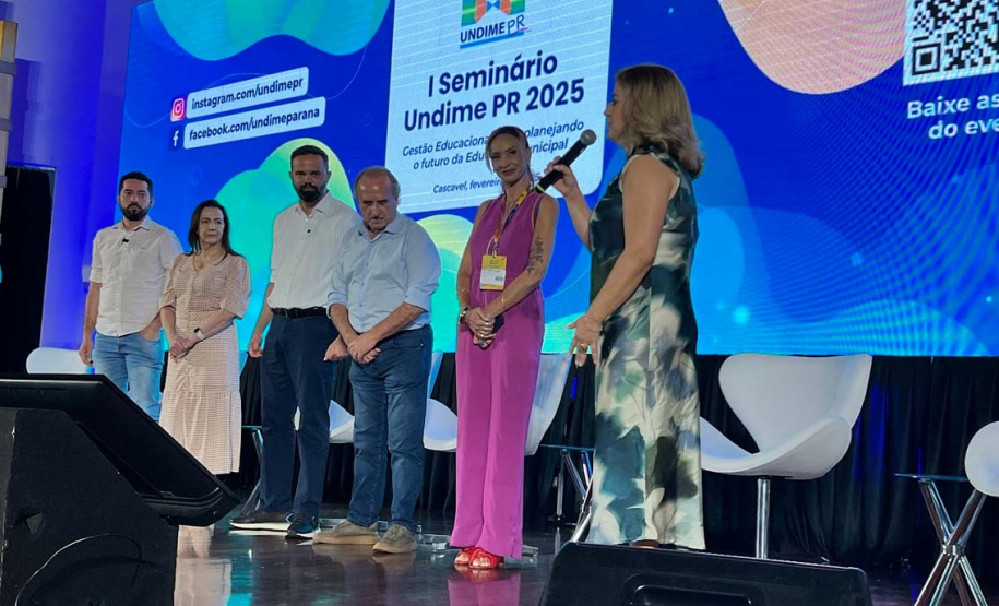 Secretários de educação do Paraná debatem gestão e planejamento em Cascavel