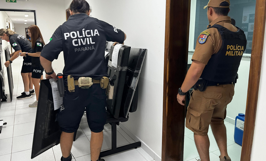 PCPR e PMPR apreendem mais de 100 televisores provenientes de estelionato em Matinhos
