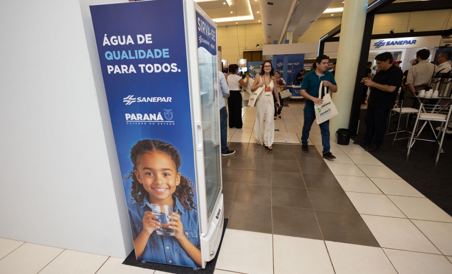 Sanepar encerra a participação no Paraná Mais Cidades divulgando os principais programas e serviços para atender aos municípios do Paraná