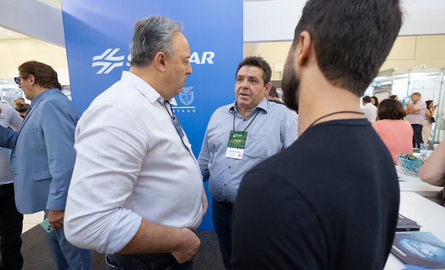 Sanepar encerra a participação no Paraná Mais Cidades divulgando os principais programas e serviços para atender aos municípios do Paraná