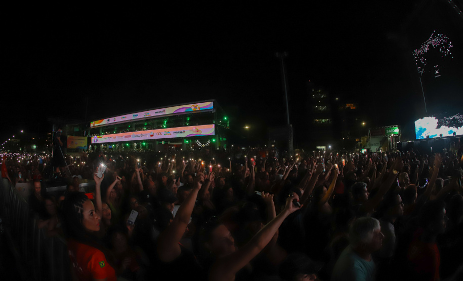Fernando e Sorocaba em Matinhos no Verao Maior Parana