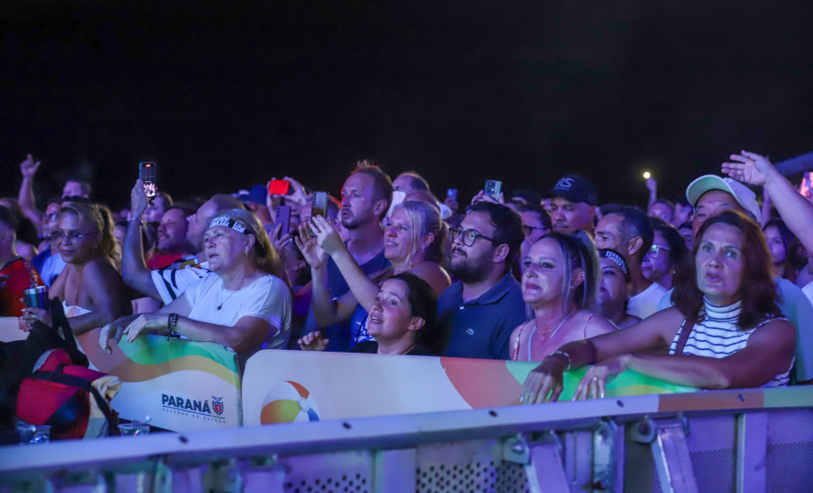 Fernando e Sorocaba em Matinhos