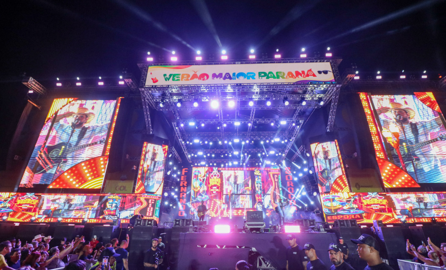 Fernando e Sorocaba em Matinhos no Verao Maior Parana